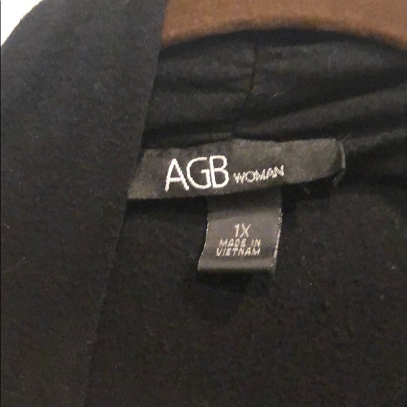 Sweater with built in shirt - Picture 5 of 5